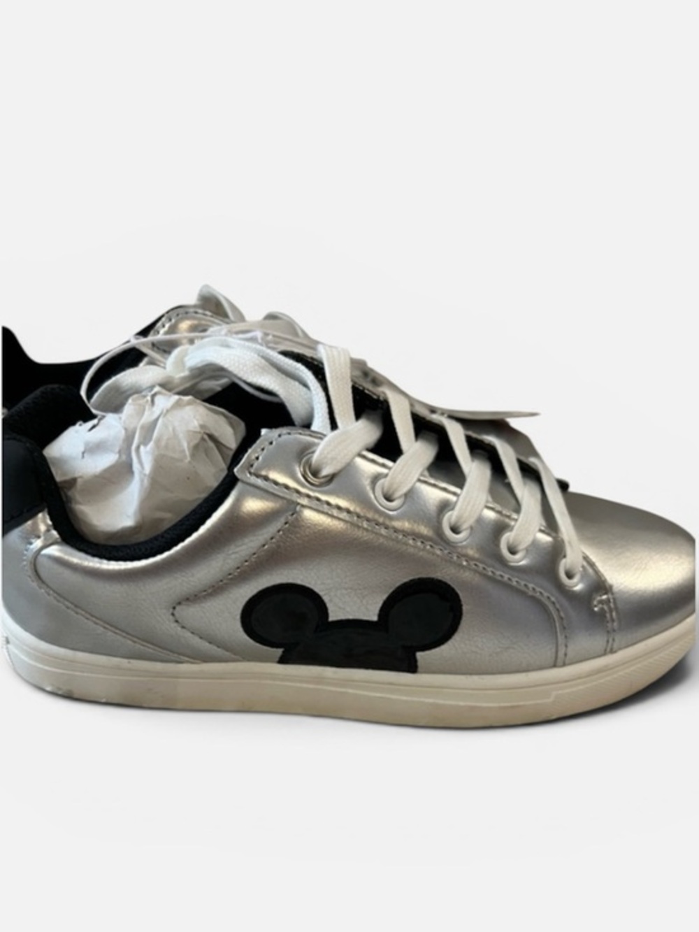 Disney Mickey Mouse Sneakers – Silver Metallic Low Top Shoes